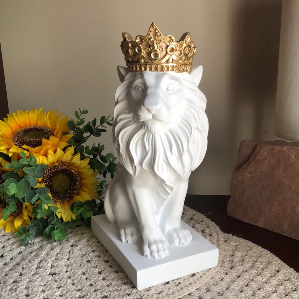White Resin Lion Statue with Gold Crown - Decorative Home Art